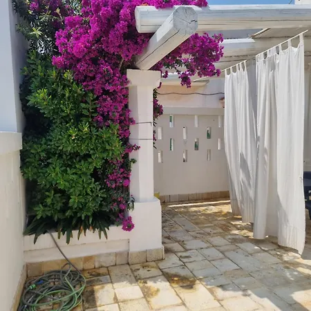 Villini Di Sant'andreas Apartment